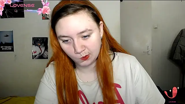 Bitchy Lily online show from 14, 1, 2025