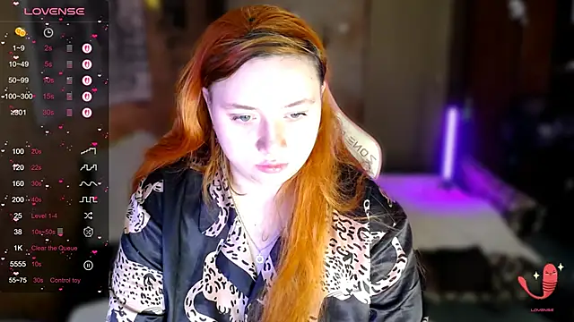 Bitchy Lily online show from 26, 11, 2025