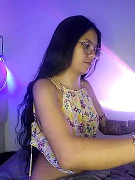 Snapshot of Rosita_forever_ chatting on 7, 3, 2025 Rosita forever online show from 7, 3, 2025