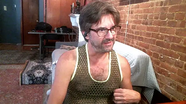 Snapshot of Johnny_Bottoms chatting on 19, 10, 2025 Johnny Bottoms online show from 19, 10, 2025