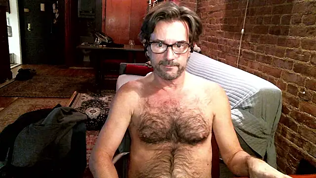 Snapshot of Johnny_Bottoms chatting on 2, 12, 2025 Johnny Bottoms online show from 2, 12, 2025