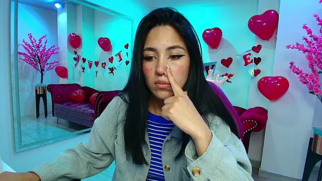 Leia queens online show from 14, 2, 2025