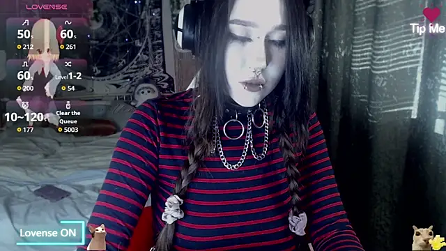 Snapshot of chloe_crystall_killer chatting on 7, 6, 2026 chloe crystall killer online show from 7, 6, 2026