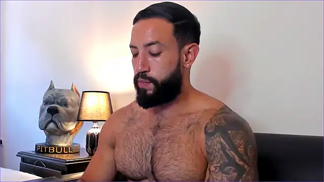 Snapshot of BradLeon_ chatting on 7, 10, 2025 BradLeon online show from 7, 10, 2025