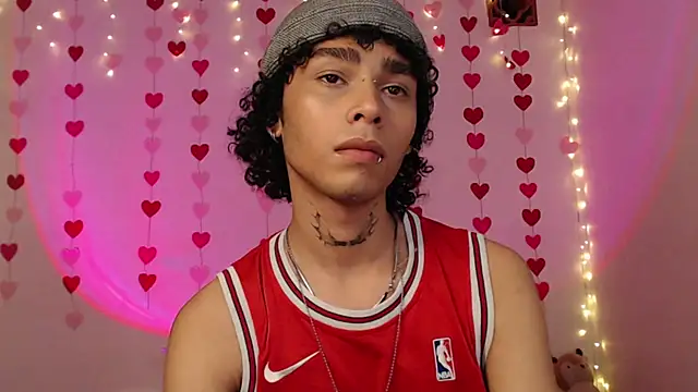 seven7xis online show from 10, 2, 2025