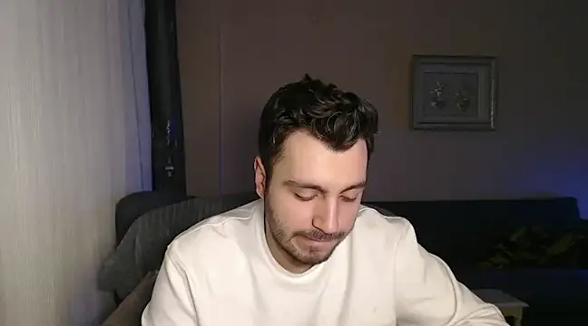 handsomeee04 online show from 18, 3, 2025