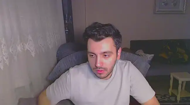 handsomeee04 online show from 17, 2, 2025