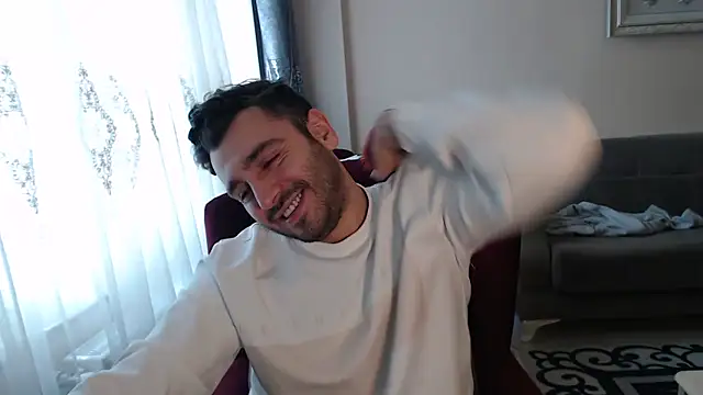 handsomeee04 online show from 20, 12, 2025