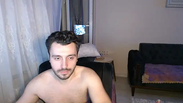 Snapshot of handsomeee04 chatting on 4, 6, 2026 handsomeee04 online show from 4, 6, 2026