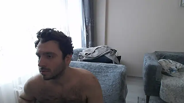 Snapshot of handsomeee04 chatting on 27, 4, 2026 handsomeee04 online show from 27, 4, 2026