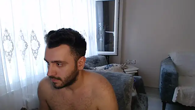 handsomeee04 online show from 23, 6, 2026
