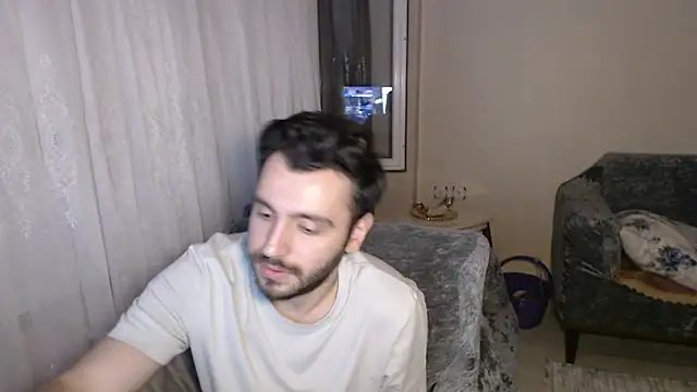 handsomeee04 online show from 11, 6, 2026