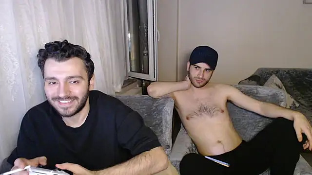 handsomeee04 online show from 7, 6, 2026