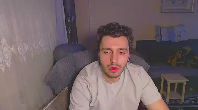 handsomeee04 online show from 17, 2, 2025