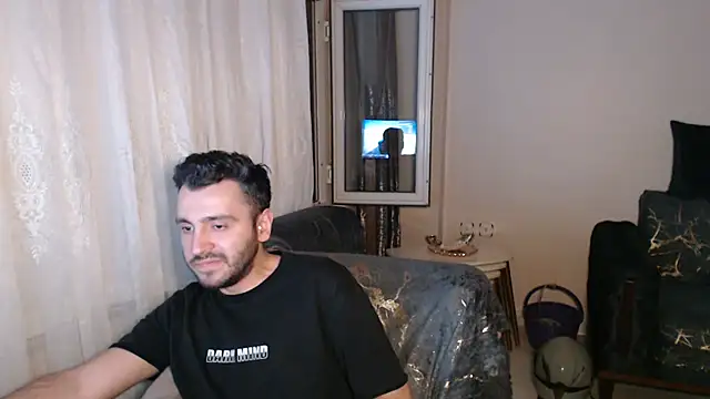 handsomeee04 online show from 4, 7, 2026