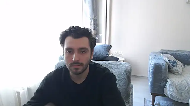 handsomeee04 online show from 20, 4, 2026