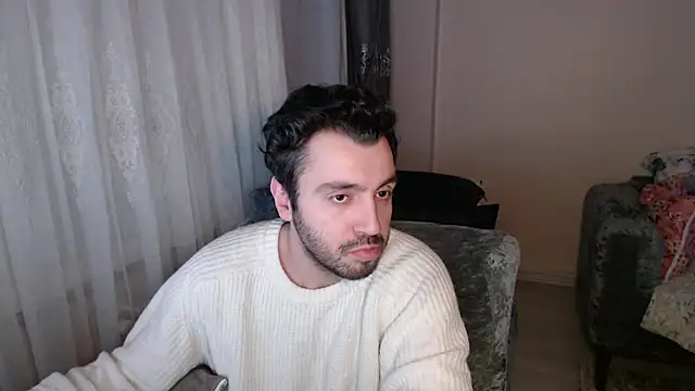 handsomeee04 online show from 18, 4, 2026