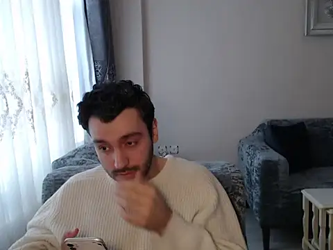 handsomeee04 online show from 28, 3, 2026