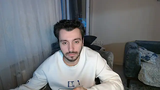 handsomeee04 online show from 21, 4, 2026