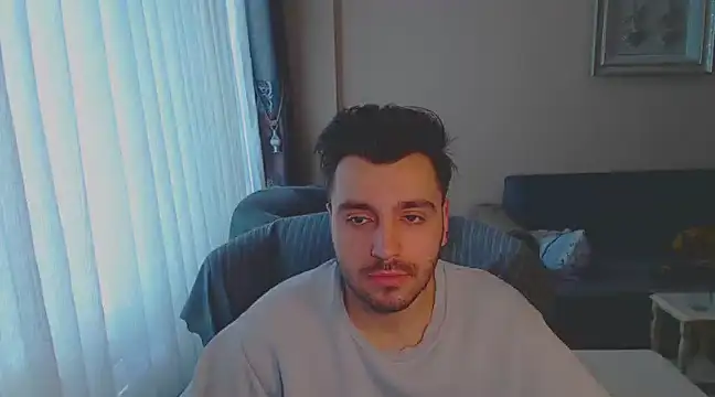 handsomeee04 online show from 3, 3, 2025