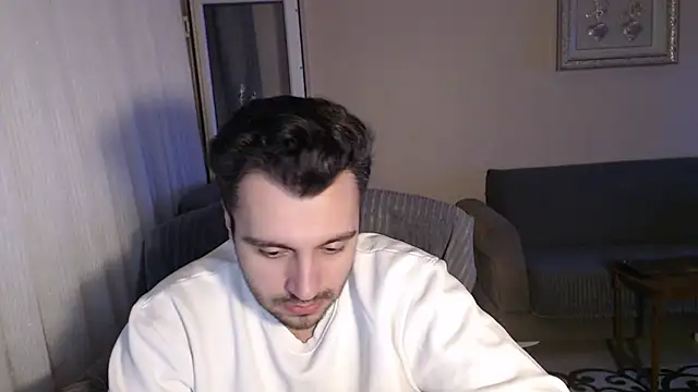 handsomeee04 online show from 10, 10, 2025