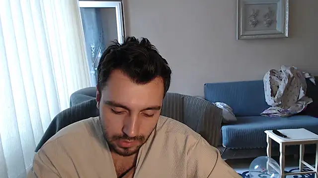 handsomeee04 online show from 6, 10, 2025