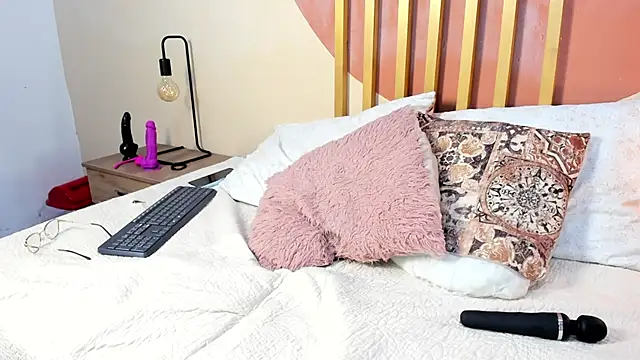 Nicole Angels  online show from 13, 3, 2026