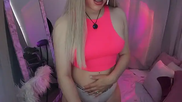 marianneloveee online show from 15, 6, 2026