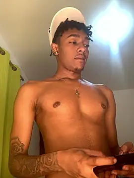 Snapshot of Boy_cock18 chatting on 9, 1, 2026 Boy cock18 online show from 9, 1, 2026