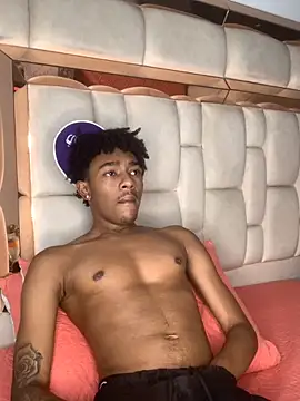 Boy cock18 online show from 11, 9, 2025