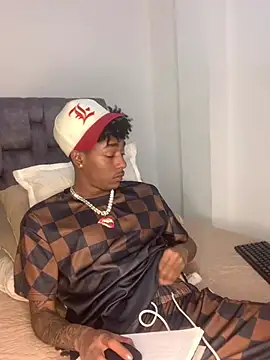 Boy cock18 online show from 9, 3, 2025