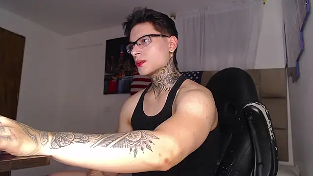 DennisWalkerr online show from 1, 2, 2025