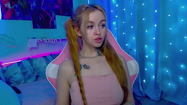 Naughty Mable online show from 28, 2, 2025
