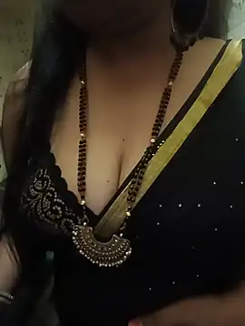 Snapshot of Soniya_444 chatting on 7, 6, 2026 Soniya 444 online show from 7, 6, 2026