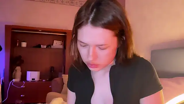 Snapshot of eva_varnerr chatting on 2, 6, 2026 eva varnerr online show from 2, 6, 2026