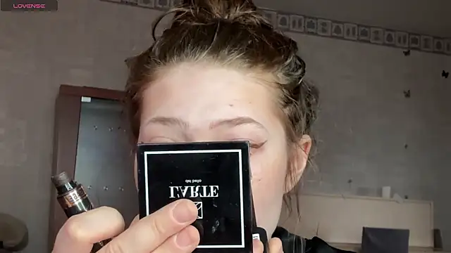 eva varnerr online show from 5, 3, 2026