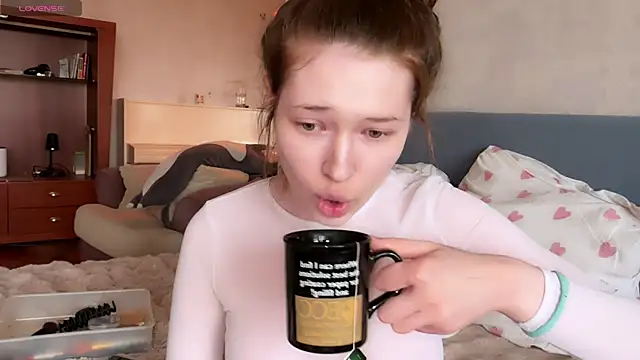 Snapshot of eva_varnerr chatting on 15, 6, 2026 eva varnerr online show from 15, 6, 2026