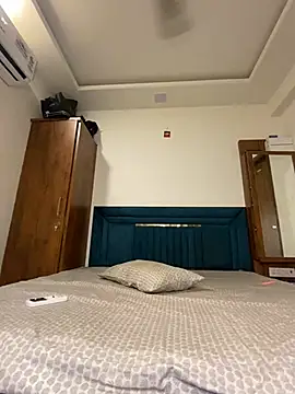 ahista online show from 20, 4, 2026