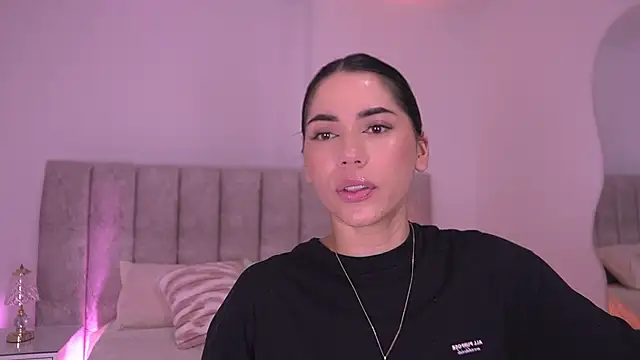 Snapshot of sam_lewins chatting on 22, 11, 2025 sam lewins online show from 22, 11, 2025