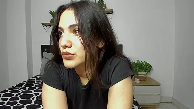 Snapshot of naughty_1girl chatting on 24, 2, 2025 naughty 1girl online show from 24, 2, 2025