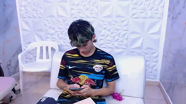 andy dan18 online show from 29, 3, 2026