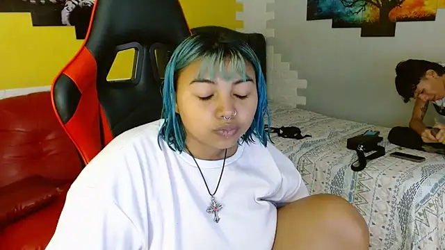 Snapshot of andy_dan18 chatting on 17, 11, 2025 andy dan18 online show from 17, 11, 2025