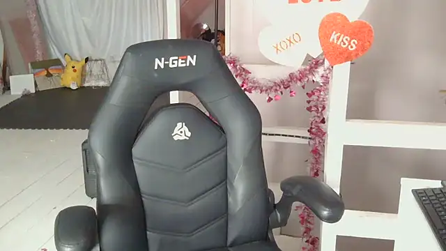 jaslenelovely online show from 9, 2, 2025