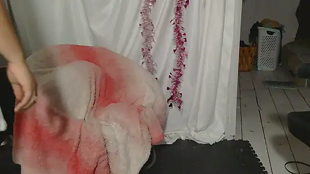jaslenelovely online show from 12, 2, 2025