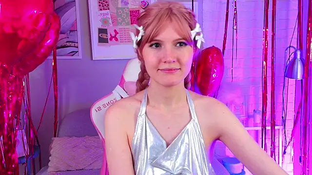 Snapshot of NellieLoyns chatting on 20, 2, 2025 NellieLoyns online show from 20, 2, 2025
