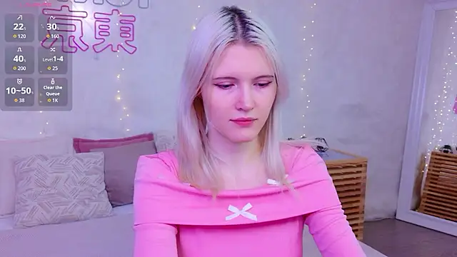 NellieLoyns online show from 10, 3, 2026