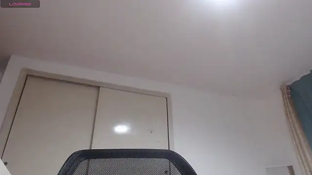 MommyHelpsmee online show from 13, 10, 2025