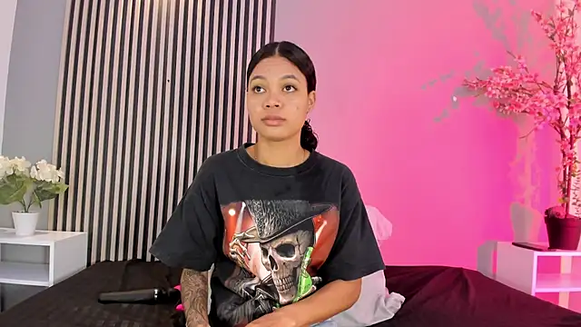 GysellHanson online show from 6, 3, 2026