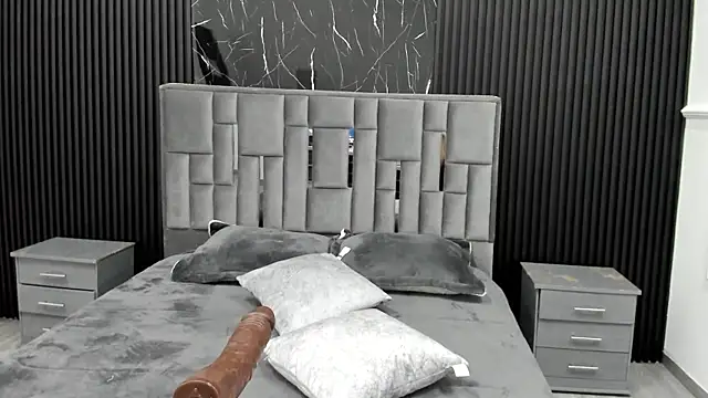 LolaAngellx online show from 8, 11, 2025