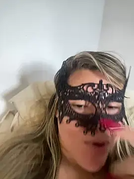 Casadadelicia26 online show from 10, 2, 2026